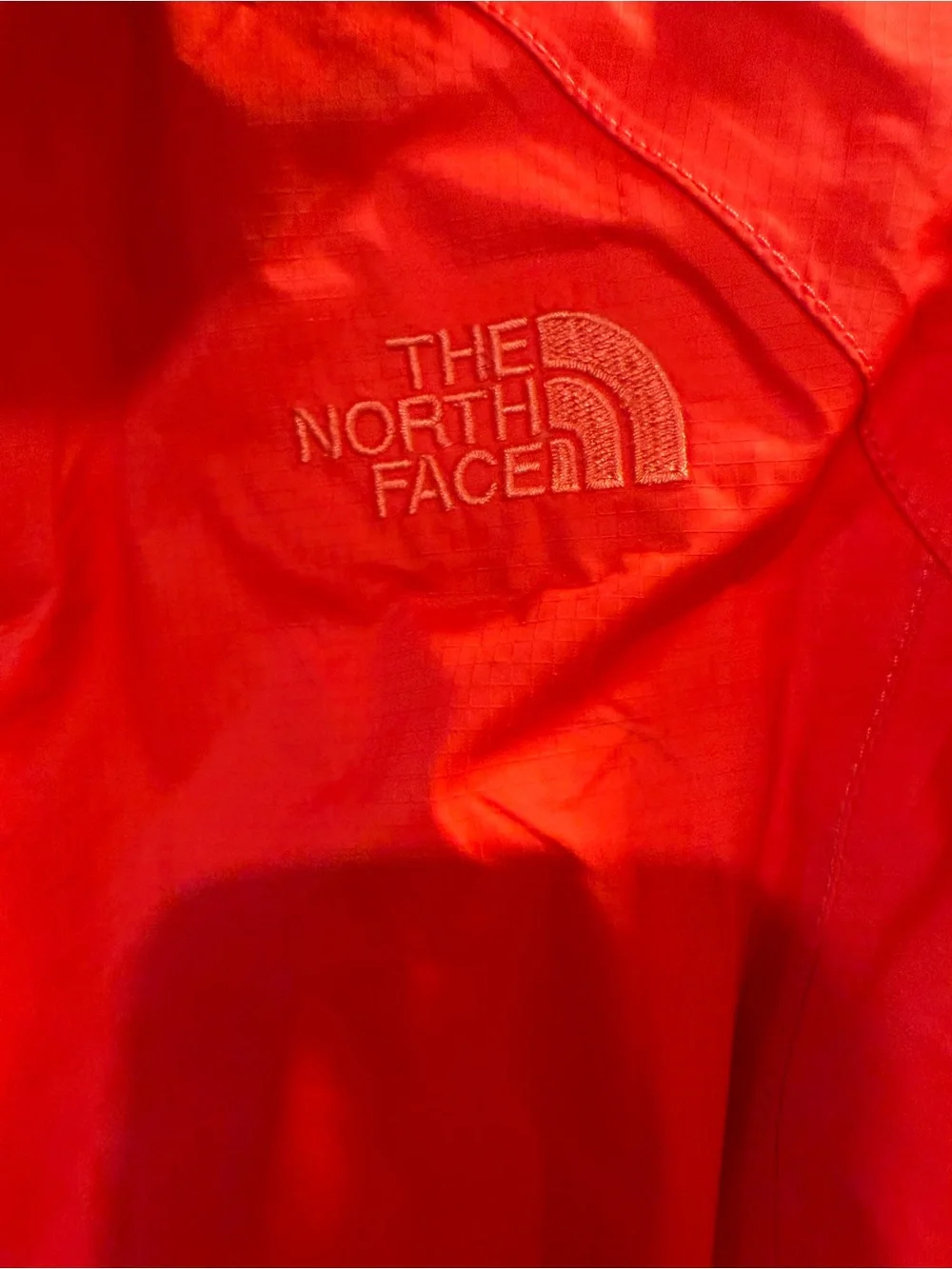 The North Face woman’s Dark Orange Waterproof Hooded Jacket - Picture 10 of 13